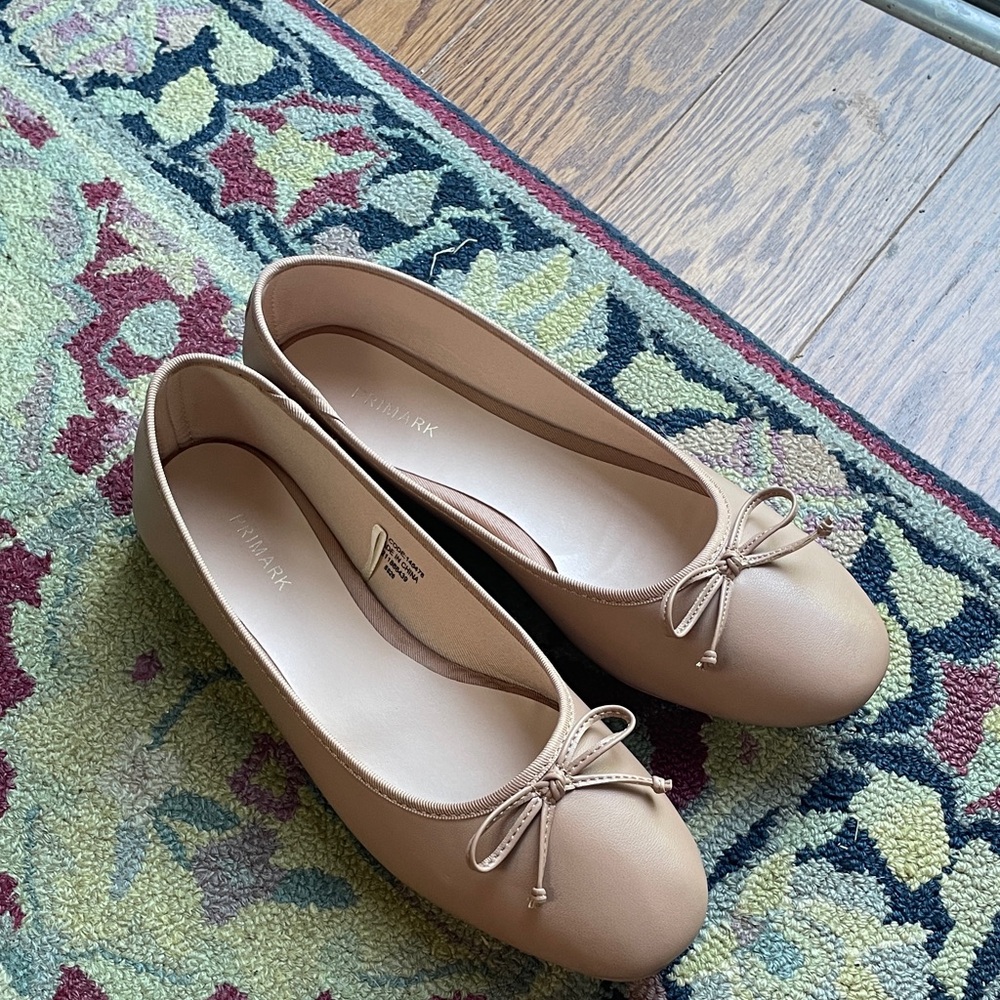 Primark Blush Pink/Tan Ballet Flats with Decorative Bow